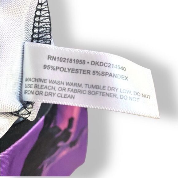 Dolls Kill x DC Comics Batman Catwomen Partners in Crime Long Sleeve Satin Top - Picture 8 of 8